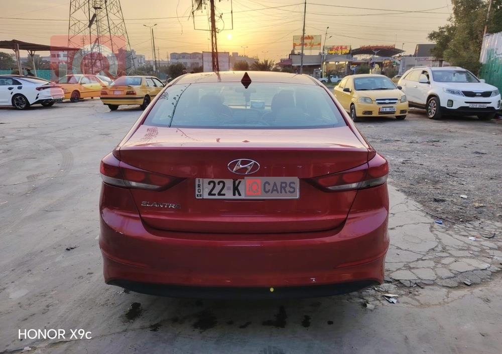 هیۆندای ئەلەنترا